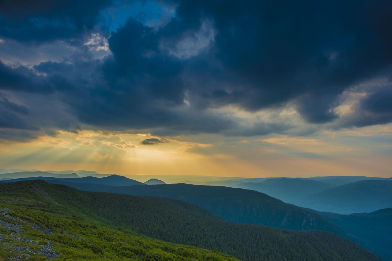 Gite Du Mont-Albert - Sepaq Sainte Anne des Monts Bagian luar foto